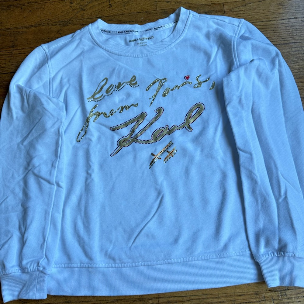 White Karl Lagerfeld long sleeve sweater;used only a few times.